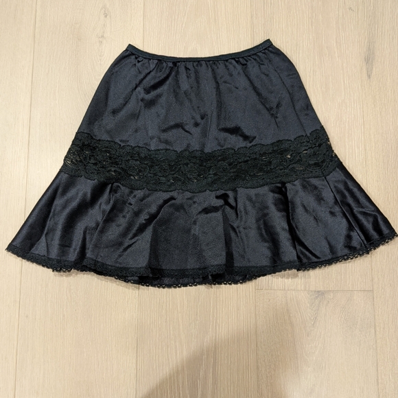 Vintage flirty slip - Picture 1 of 5